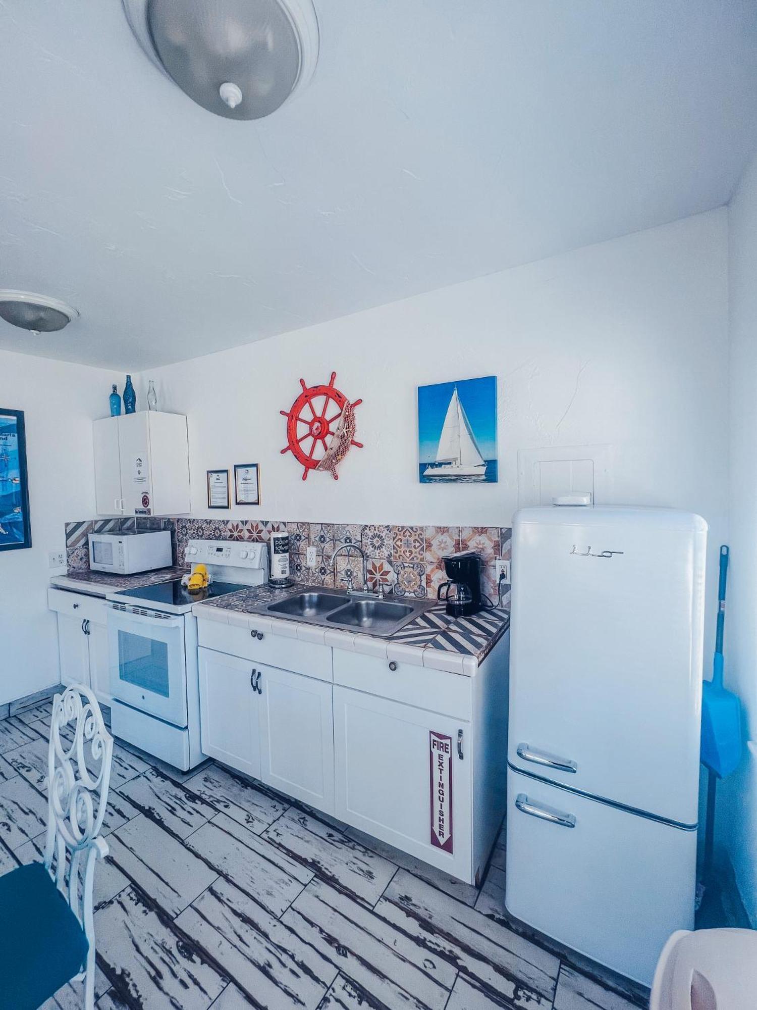 Playa Esmeralda One Bedroom Cottages Bradenton Beach Bagian luar foto