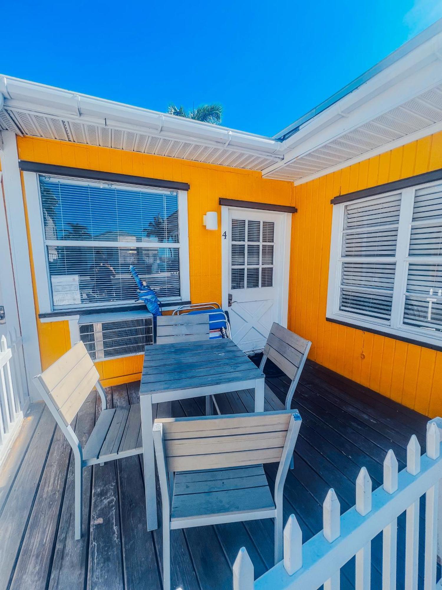 Playa Esmeralda One Bedroom Cottages Bradenton Beach Bagian luar foto