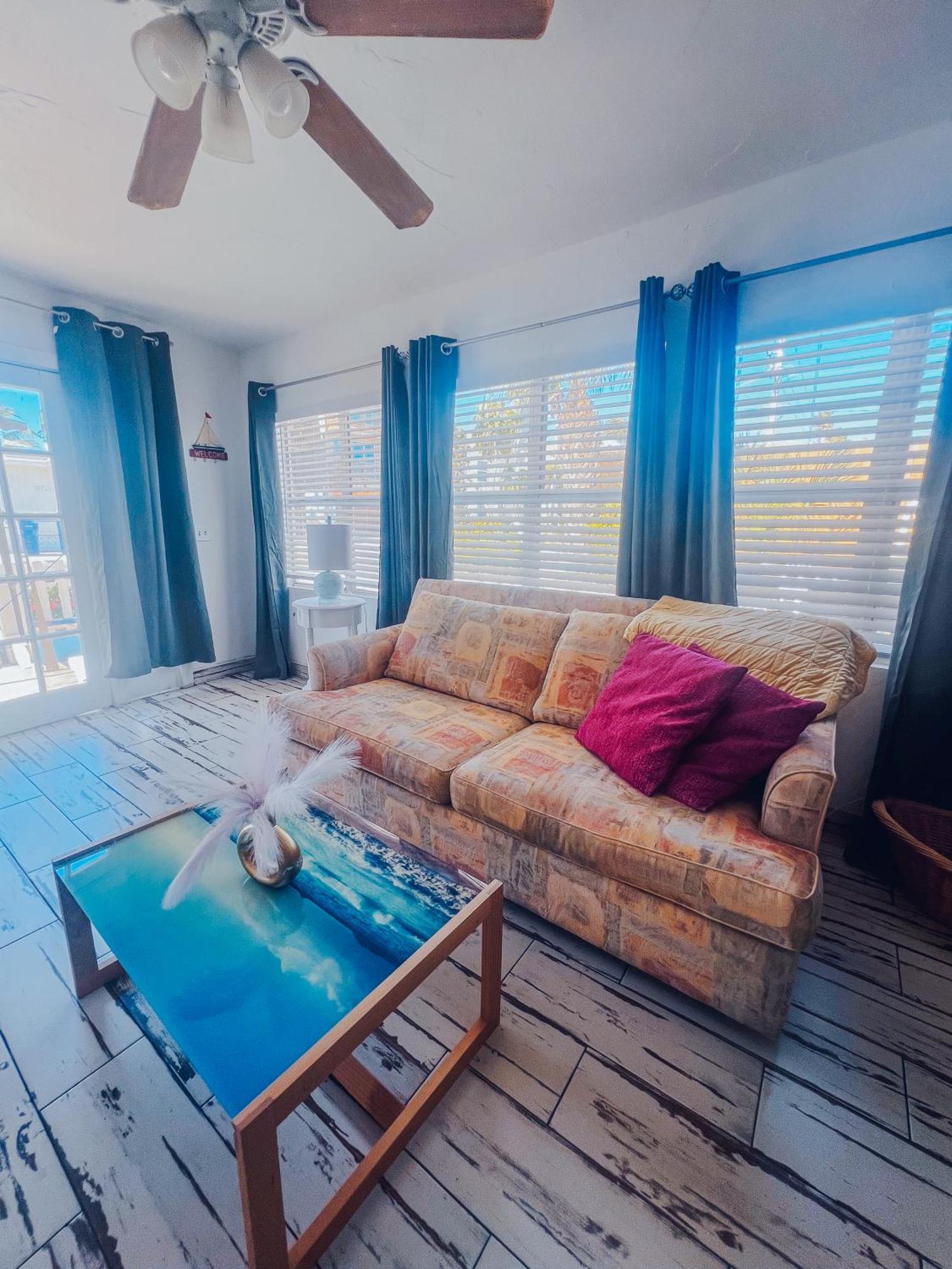 Playa Esmeralda One Bedroom Cottages Bradenton Beach Bagian luar foto