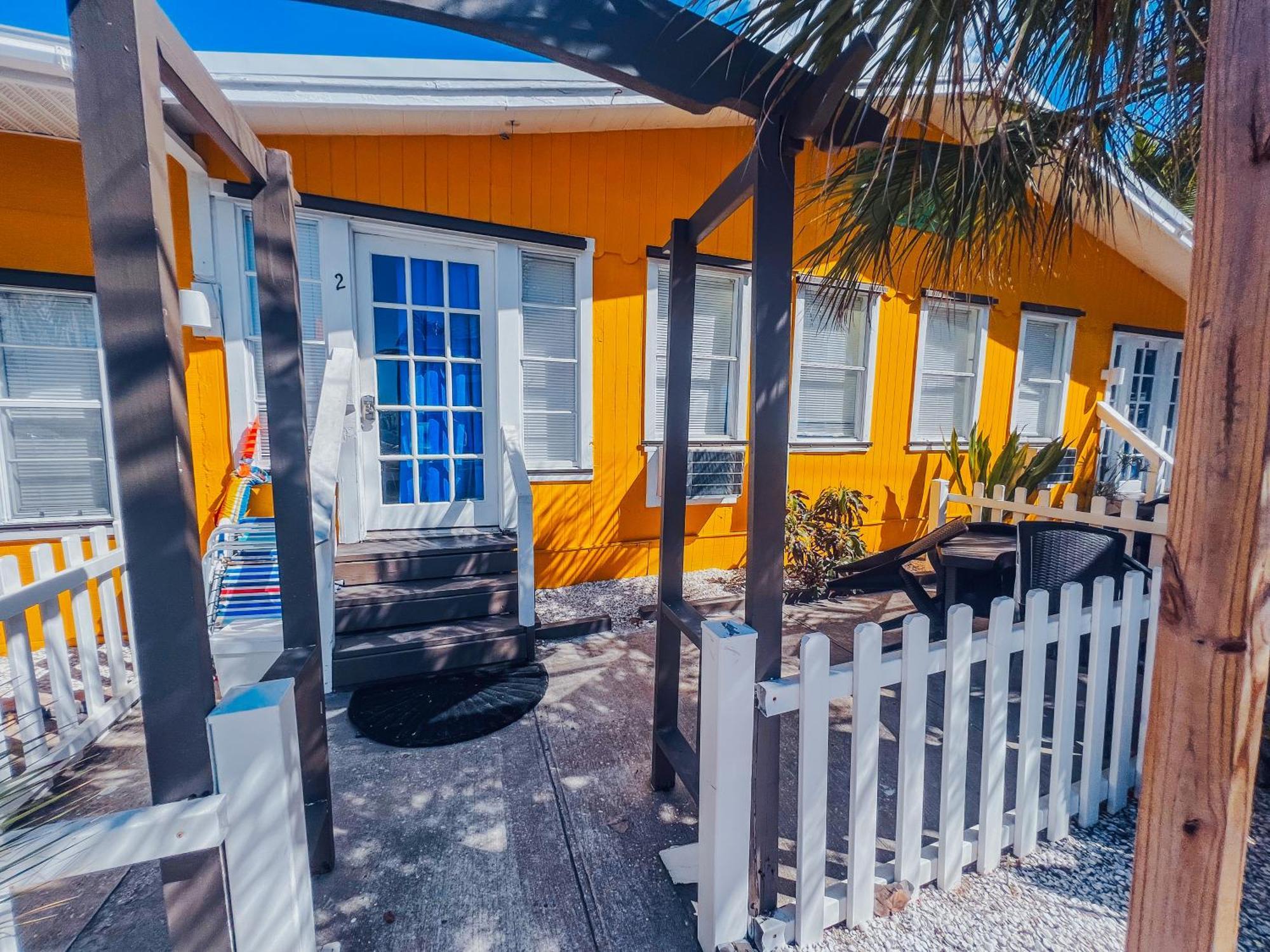 Playa Esmeralda One Bedroom Cottages Bradenton Beach Bagian luar foto