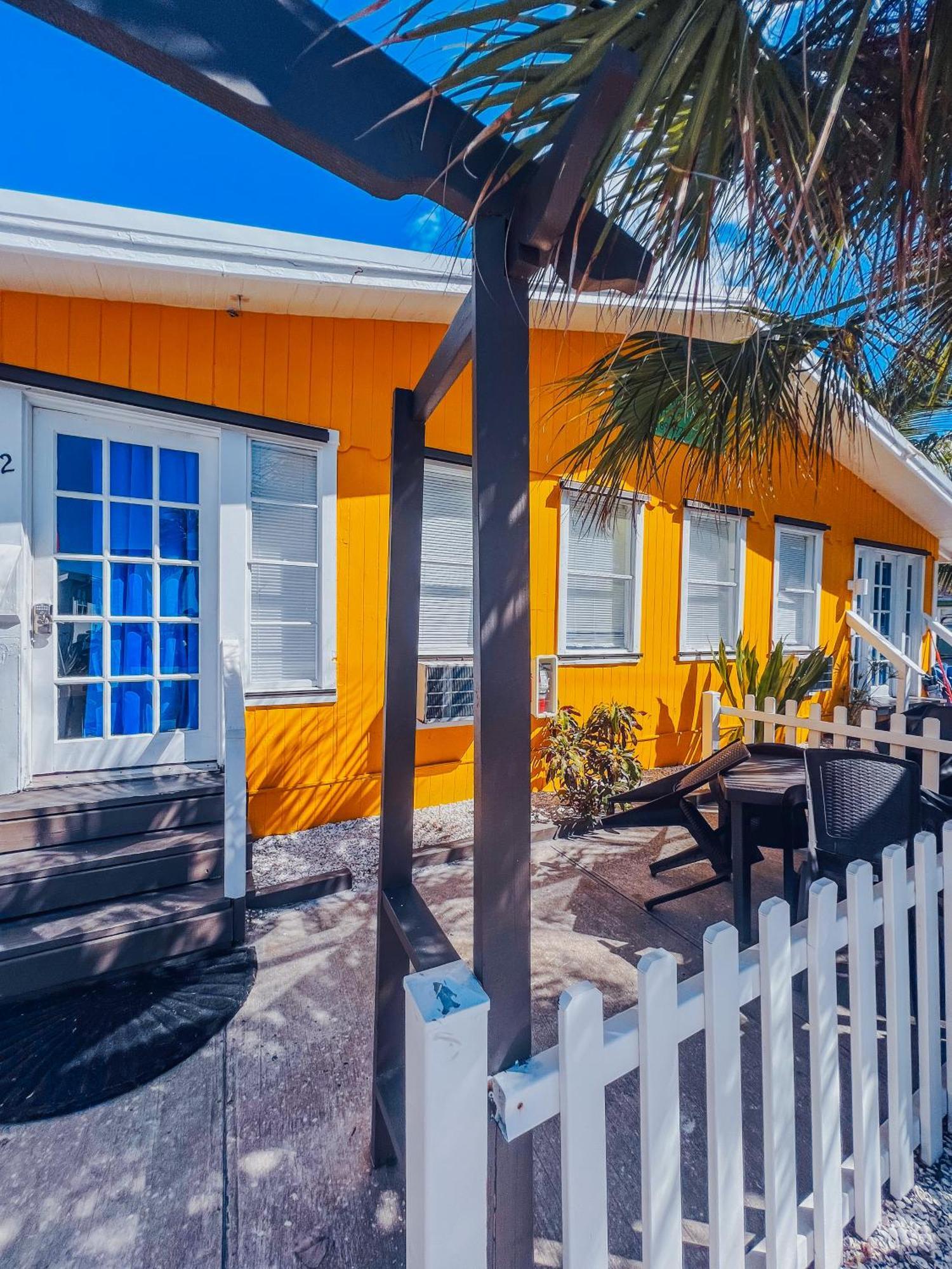 Playa Esmeralda One Bedroom Cottages Bradenton Beach Bagian luar foto